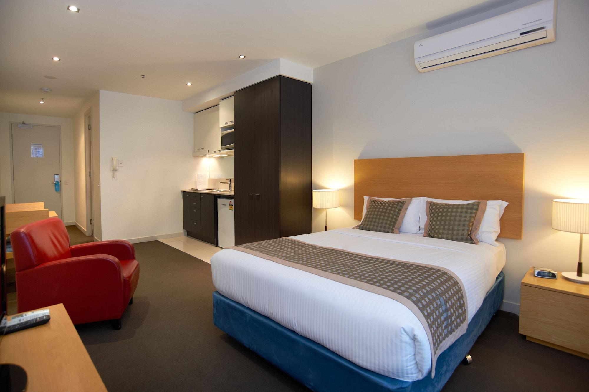 Amity Apartment Hotels Melbourne Exterior photo